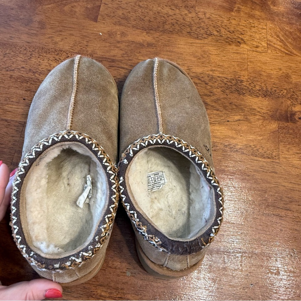 UGG Tasmin II slipper chestnut Tan Suede Slip-On Shoes size 8 - Picture 14 of 14